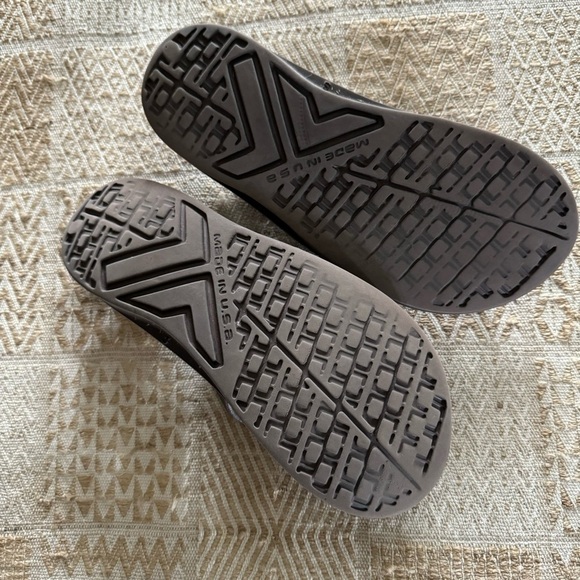 TELIC Foam Walking Flip Flops - Picture 4 of 5